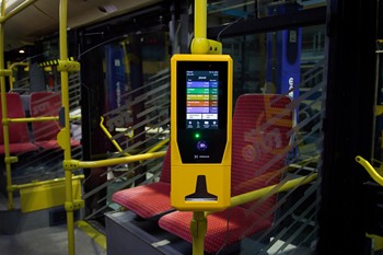 Bezkontaktní terminál